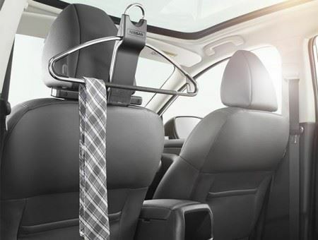 Coat Hanger - Nissan Qashqai (2014 -2017