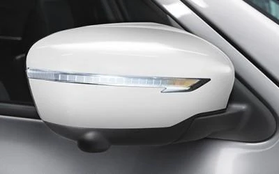Nissan Juke White Mirror Caps